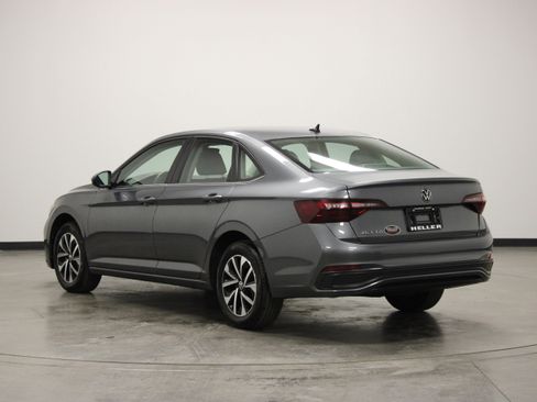 Used 2024 Volkswagen Jetta S FWD image 6