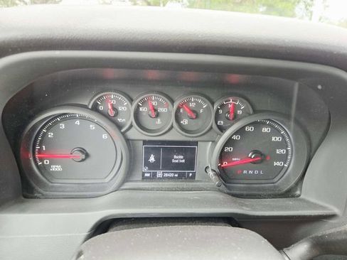 Used 2025 Chevrolet Silverado 2500 Custom w/ Custom Value Package AWD/4WD image 20
