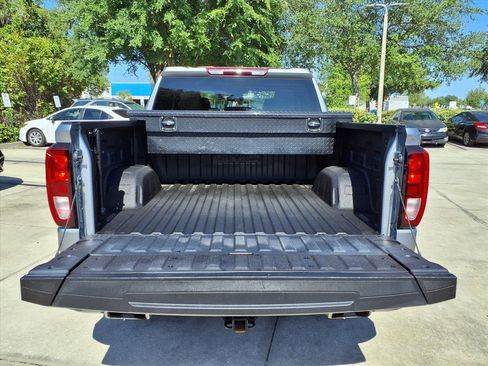 Used 2024 GMC Sierra 1500 Elevation image 17