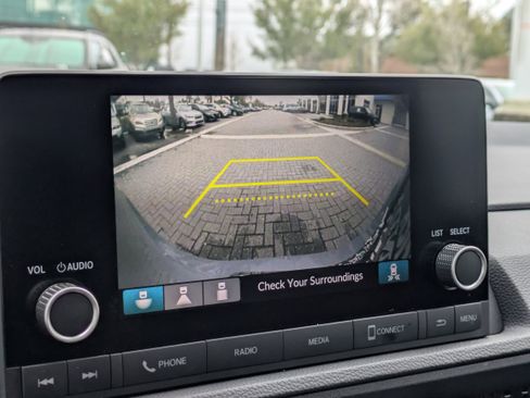 Certified 2023 Honda CR-V Sport image 29