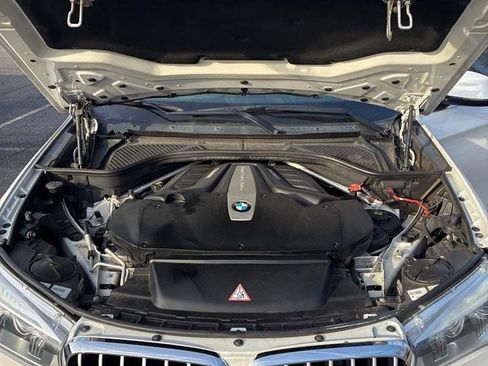 Used 2016 BMW X6 xDrive50i w/ Cold Weather Package image 30