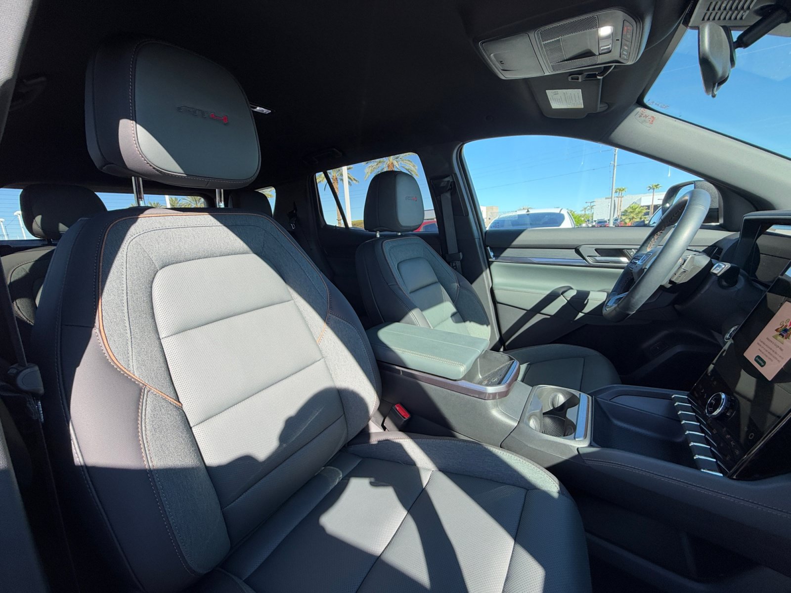 Used 2026 GMC Terrain AT4 w/ Convenience Package III AWD/4WD image 19