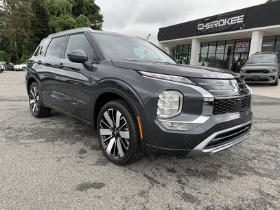 New 2025 Mitsubishi Outlander SEL