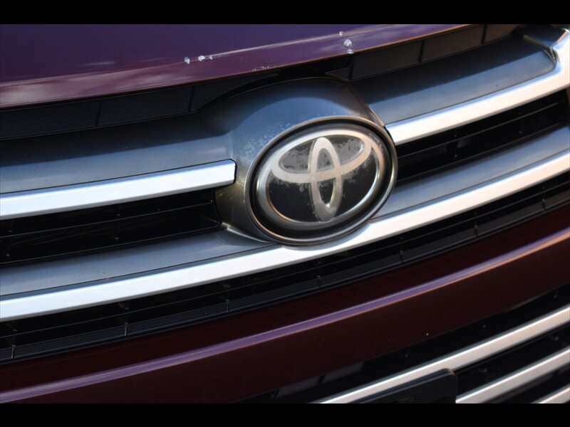 Used 2019 Toyota Highlander XLE FWD image 50