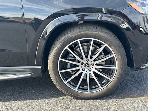 Certified 2025 Mercedes-Benz GLS 450 GLS 450 image 13