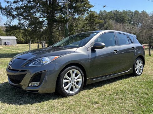 Used 2011 MAZDA MAZDA3 s Sport w/ Tech Pkg image 1
