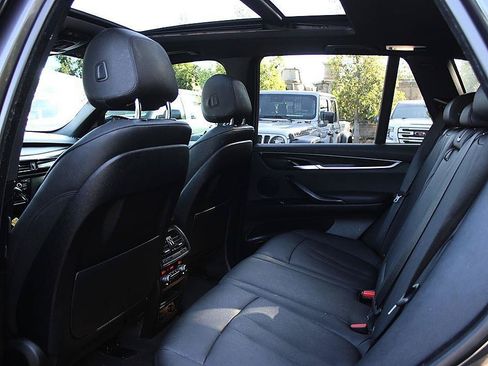 Used 2018 BMW X5 sDrive35i RWD image 10