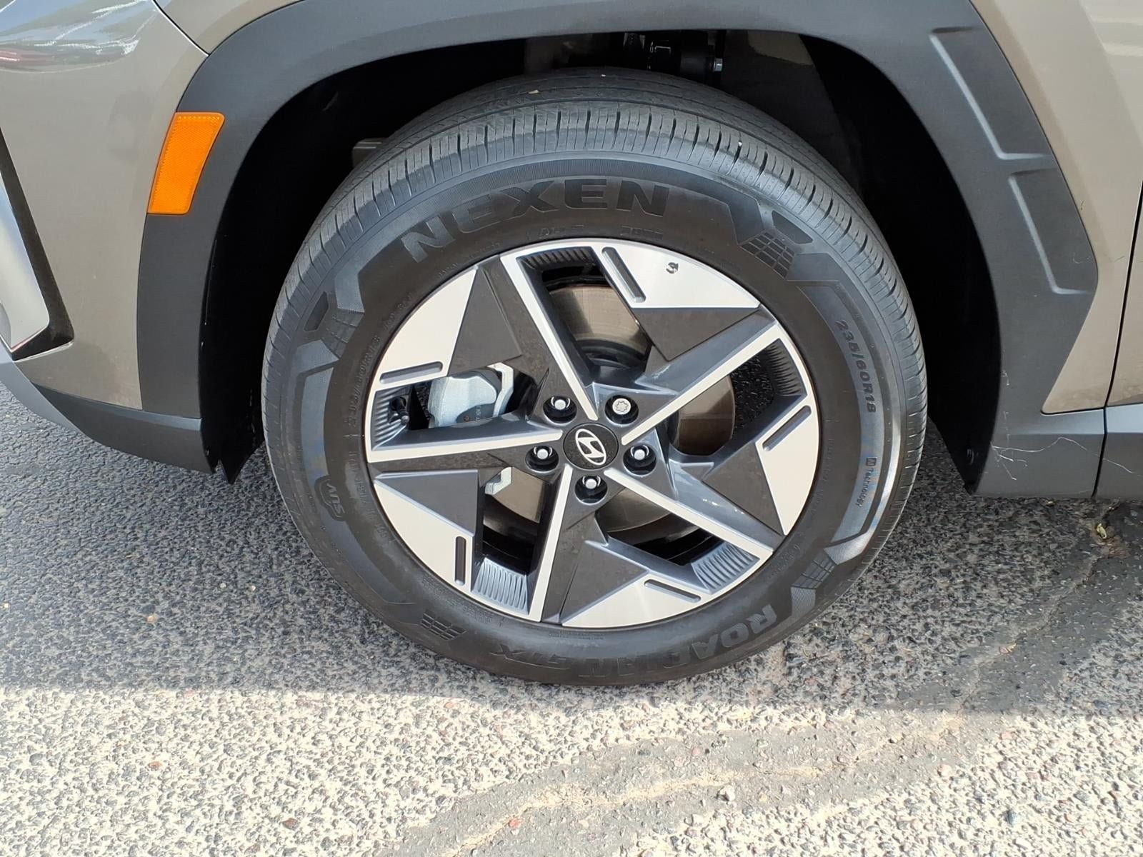 Used 2025 Hyundai Tucson SEL AWD/4WD image 9