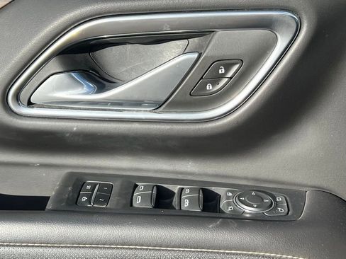 Certified 2023 Chevrolet Suburban Premier AWD/4WD image 27