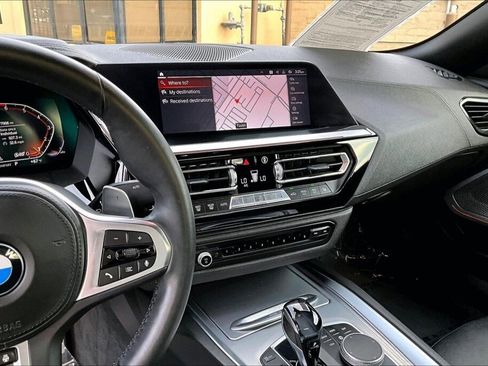Used 2019 BMW Z4 sDrive30i w/ M Sport Package image 8