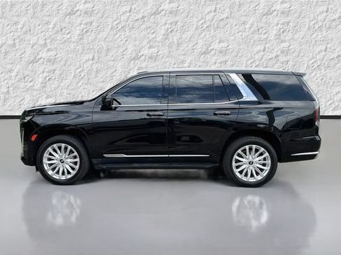 Used 2022 Cadillac Escalade Luxury RWD image 6