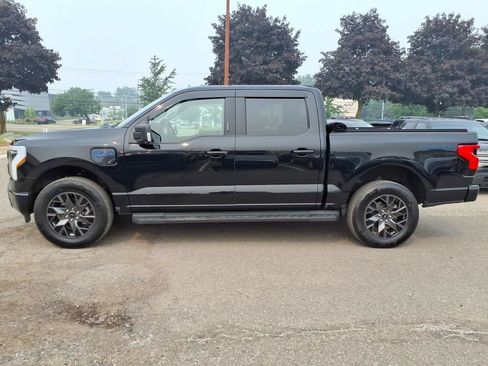 Used 2024 Ford F150 Lightning Flash AWD/4WD image 2