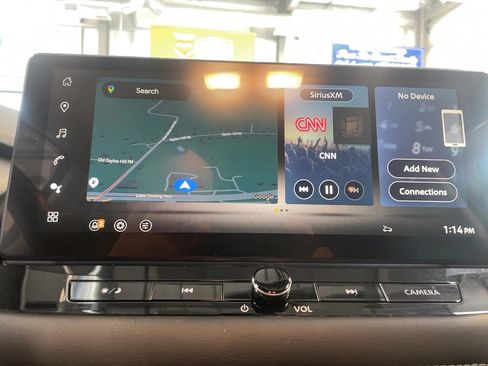 Used 2024 Nissan Rogue Platinum w/ Platinum Premium Package image 12