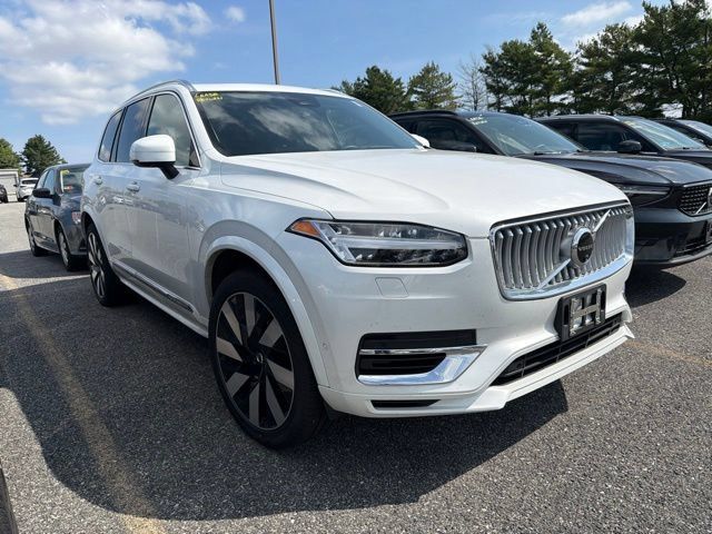 Used 2024 Volvo XC90 T8 Ultimate w/ Protection Package AWD/4WD image 1