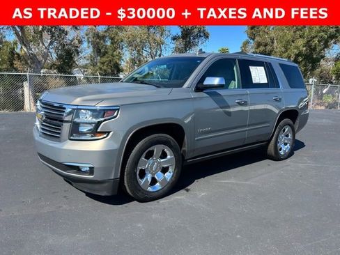 Used 2018 Chevrolet Tahoe Premier w/ Max Trailering Package image 3