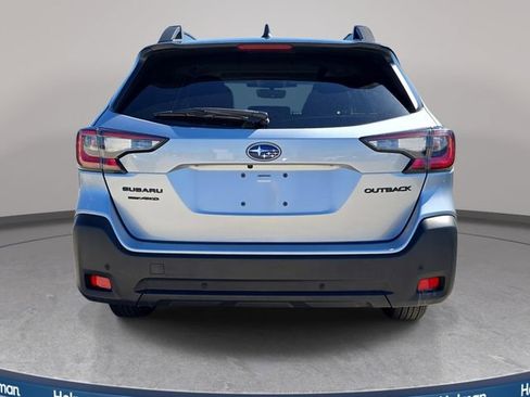 Used 2025 Subaru Outback Onyx Edition AWD/4WD image 7