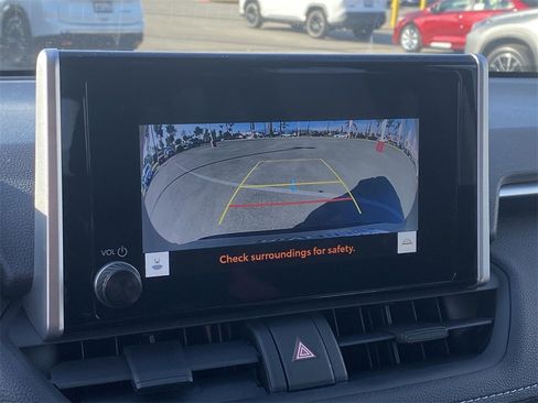 Used 2025 Toyota RAV4 XLE image 10