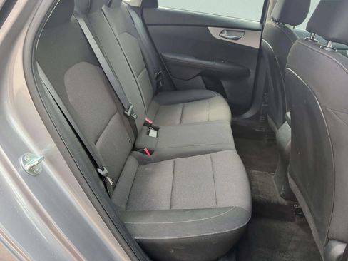Used 2024 Kia Forte LXS FWD image 28