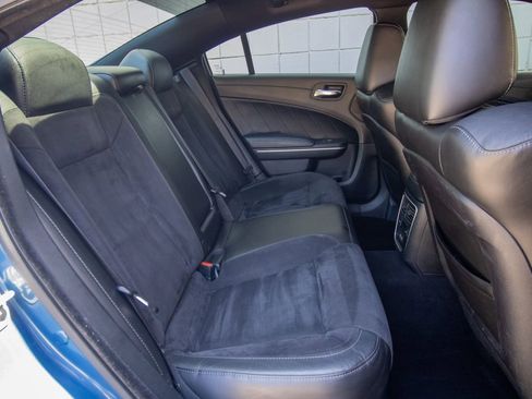 Used 2020 Dodge Charger Scat Pack w/ Dynamics Package RWD image 22
