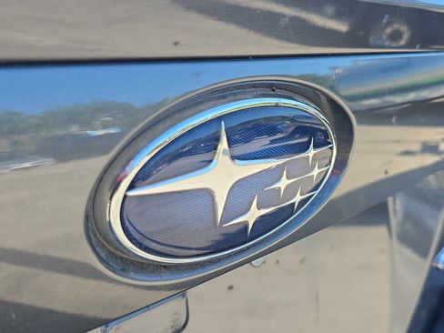 Used 2022 Subaru Crosstrek 2.0i image 9