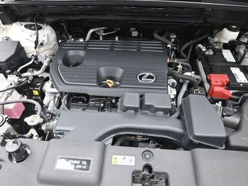 Used 2024 Lexus NX 250 FWD w/ Towing Package (2000 Lbs) image 30