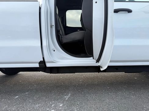 Used 2019 Chevrolet Silverado 2500 W/T w/ WT Convenience Package image 17