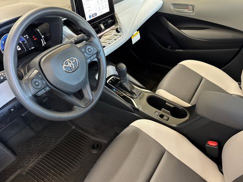 New 2026 Toyota Corolla LE image 9