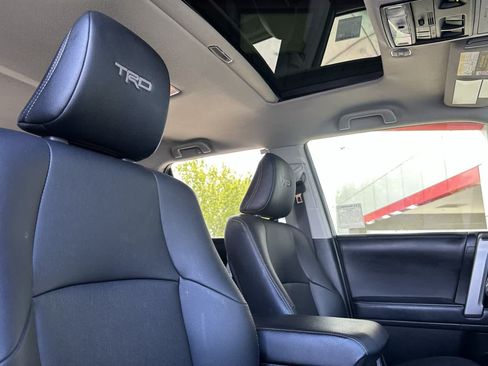Used 2022 Toyota 4Runner TRD Sport w/ Technology Package RWD image 18