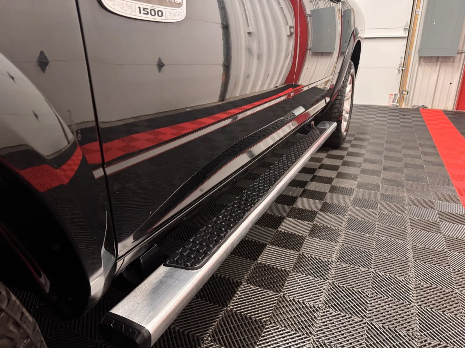 Used 2013 RAM 1500 Laramie Longhorn w/ Convenience Group AWD/4WD image 12