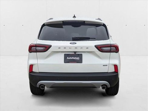 New 2024 Ford Escape SE image 8