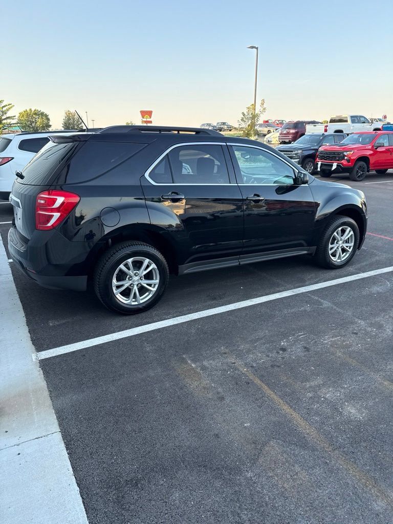 Certified 2017 Chevrolet Equinox LT w/ Convenience Package FWD image 3