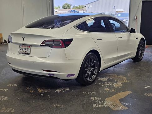 Used 2019 Tesla Model 3 Standard Range Plus RWD image 4