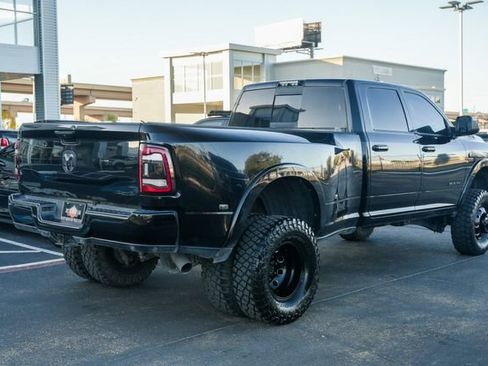 Used 2020 RAM 3500 Laramie w/ Night Edition image 6