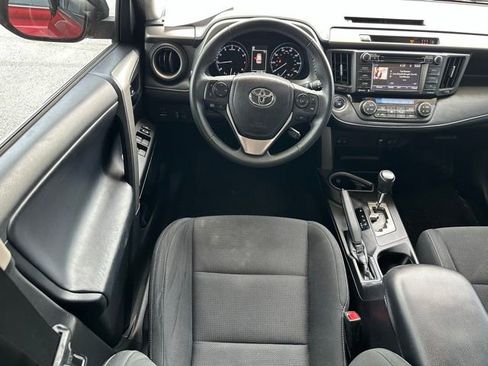 Used 2017 Toyota RAV4 XLE image 11
