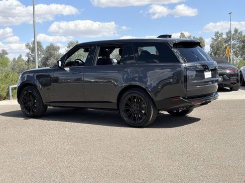 New 2026 Land Rover Range Rover Long Wheelbase SE AWD/4WD image 21