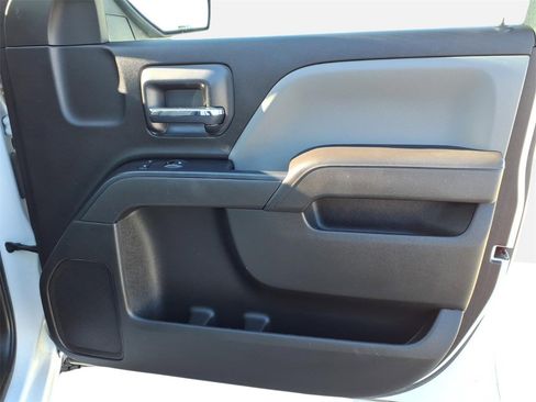 Used 2017 Chevrolet Silverado 1500 W/T w/ Trailering Package image 24