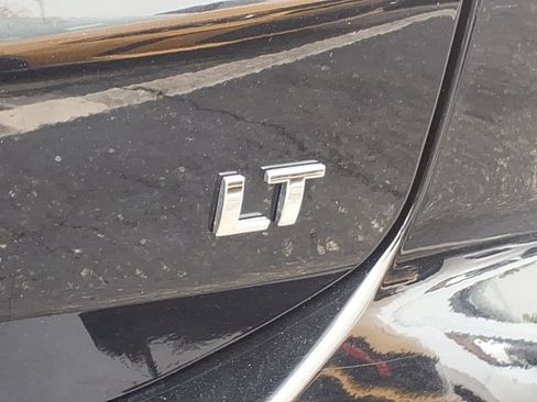 Certified 2023 Chevrolet Equinox LT FWD image 11