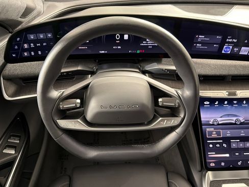 Used 2024 Lucid Air Touring AWD/4WD image 13