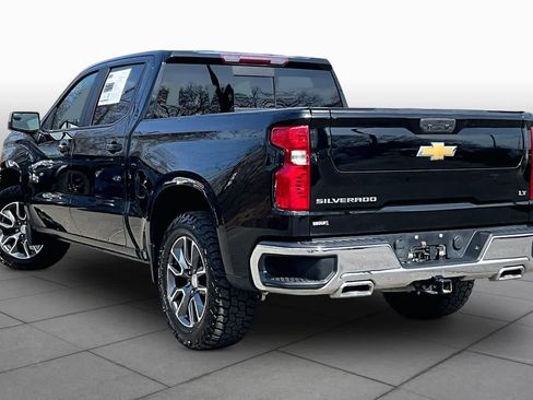 Used 2022 Chevrolet Silverado 1500 LT image 12