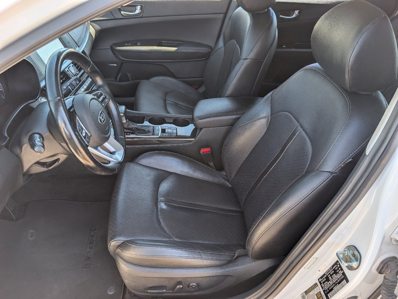 Used 2020 Kia Optima Premium FWD image 2