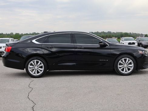 Used 2017 Chevrolet Impala LT FWD image 7