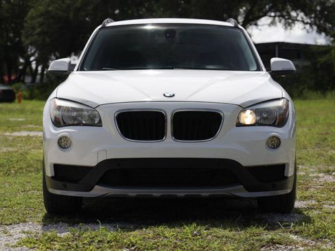 Used 2015 BMW X1 sDrive28i RWD image 17