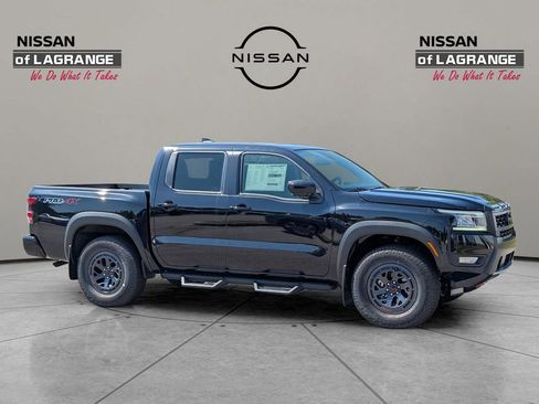 New 2025 Nissan Frontier PRO-4X w/ Pro Premium Package AWD/4WD image 4