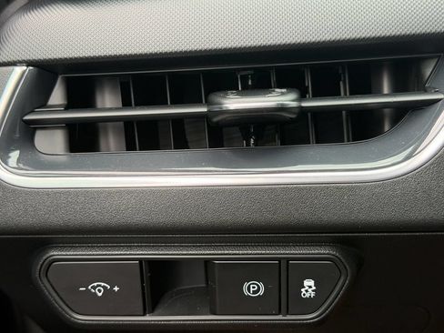 Certified 2025 Kia K4 EX FWD image 30