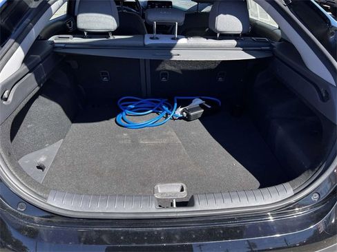 Used 2022 Hyundai Ioniq SEL image 9