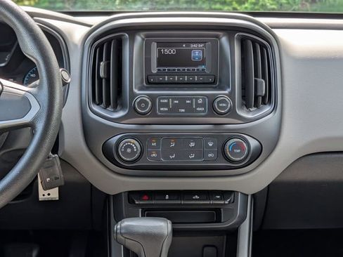 Used 2017 Chevrolet Colorado W/T w/ WT Convenience Package AWD/4WD image 15