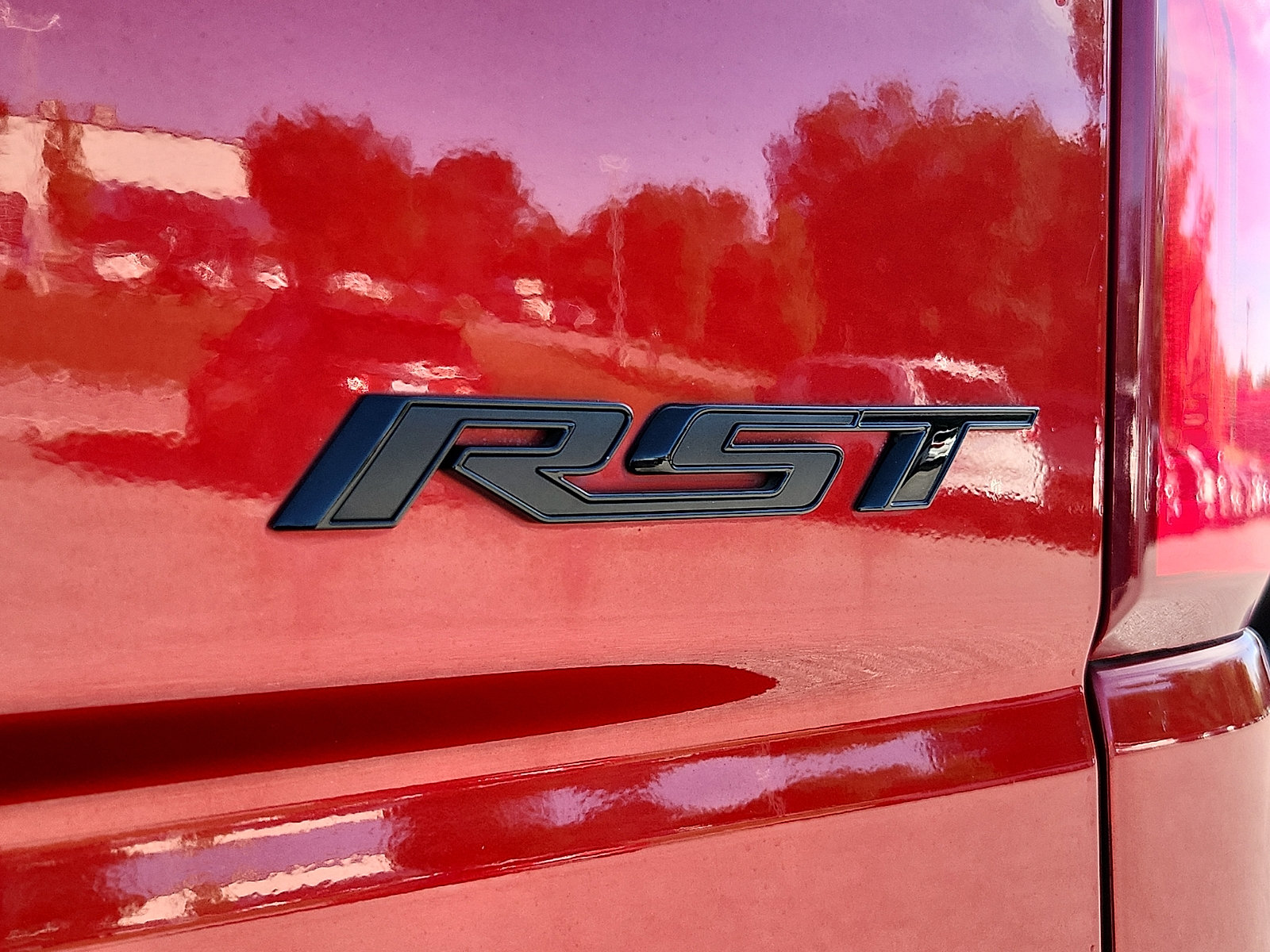 Used 2024 Chevrolet Silverado 1500 RST w/ Convenience Package II AWD/4WD image 32