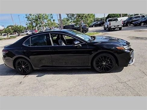 Used 2023 Toyota Camry XSE image 27