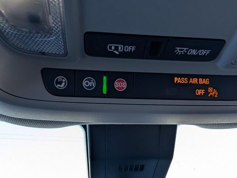 Used 2023 Chevrolet Equinox LT image 13