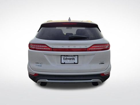 Used 2016 Lincoln MKC Reserve w/ Lincoln MKC Climate Package FWD image 4
